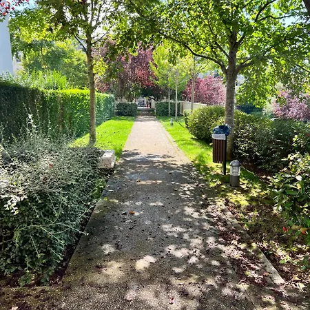 Cosy Disneyland Paris En Face De La Gare Rer Val D'europe Apartment *